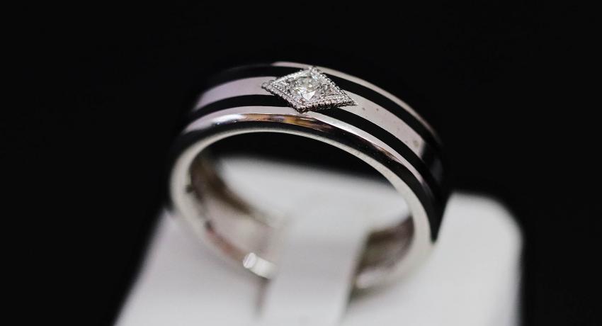 Wedding & Engagement Rings